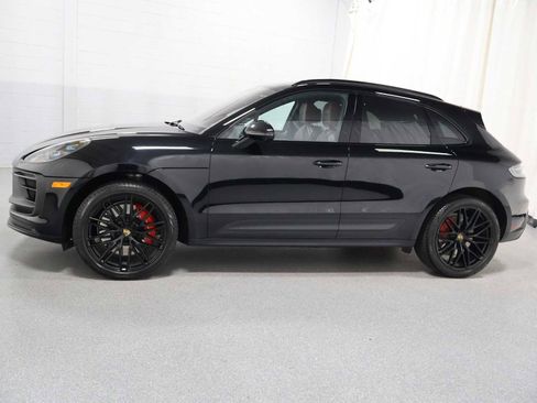 Used 2023 Porsche Macan GTS AWD/4WD image 2