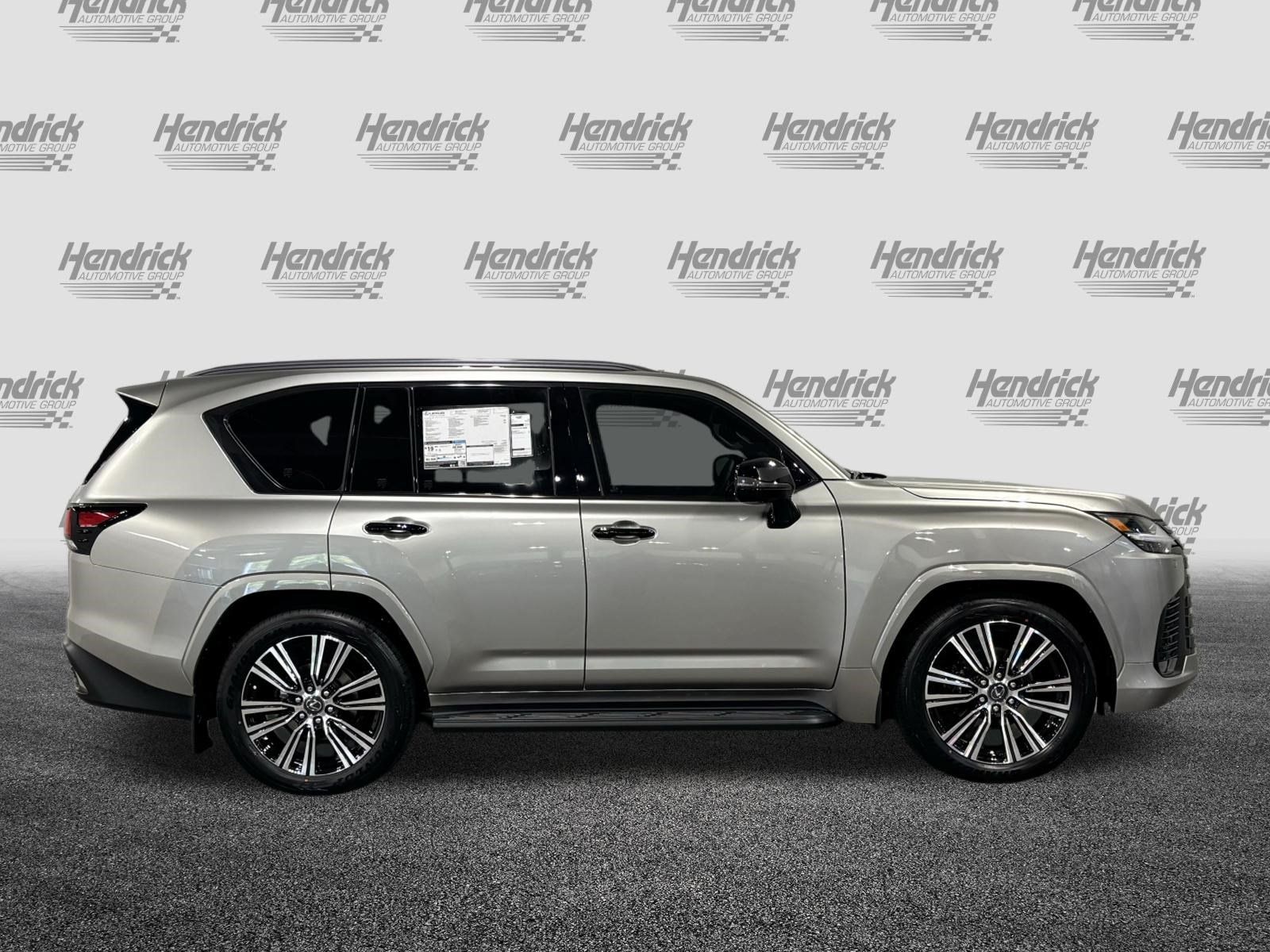 New 2026 Lexus LX 600 4WD w/ Appearance Package image 9