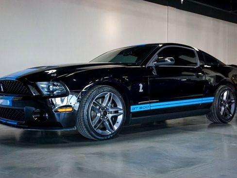 Used 2012 Ford Mustang Shelby GT500 w/ Electronics Pkg image 3