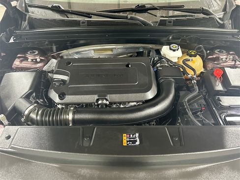 Used 2025 Buick Envision Sport Touring image 28