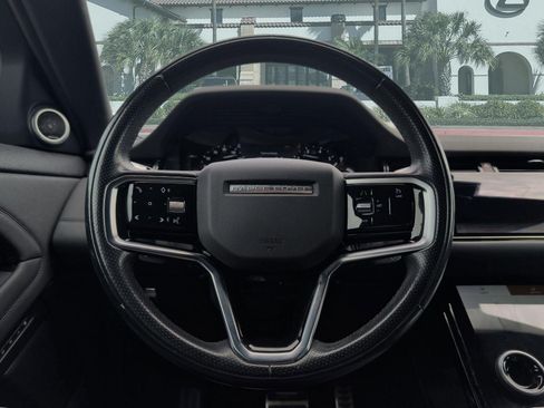 Used 2021 Land Rover Range Rover Evoque R-Dynamic SE AWD/4WD image 13