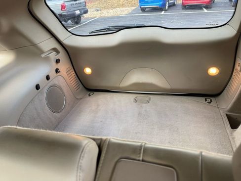 Used 2018 Jeep Grand Cherokee Overland image 36