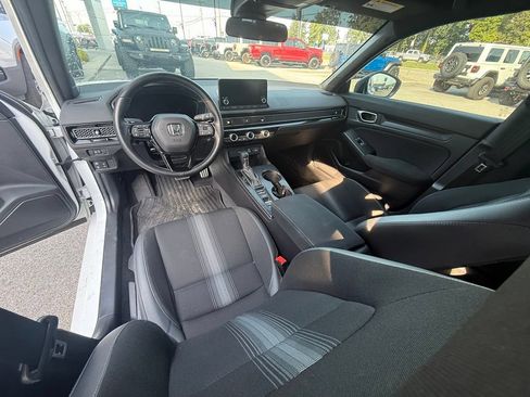 Used 2024 Honda Civic Sport image 10