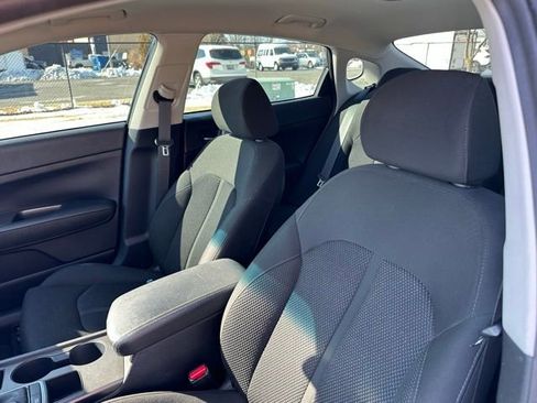 Certified 2019 Kia Optima LX image 8