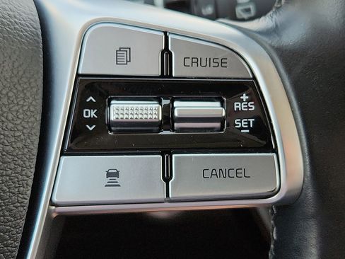 Used 2022 Kia Telluride SX w/ SX Prestige Package AWD/4WD image 18