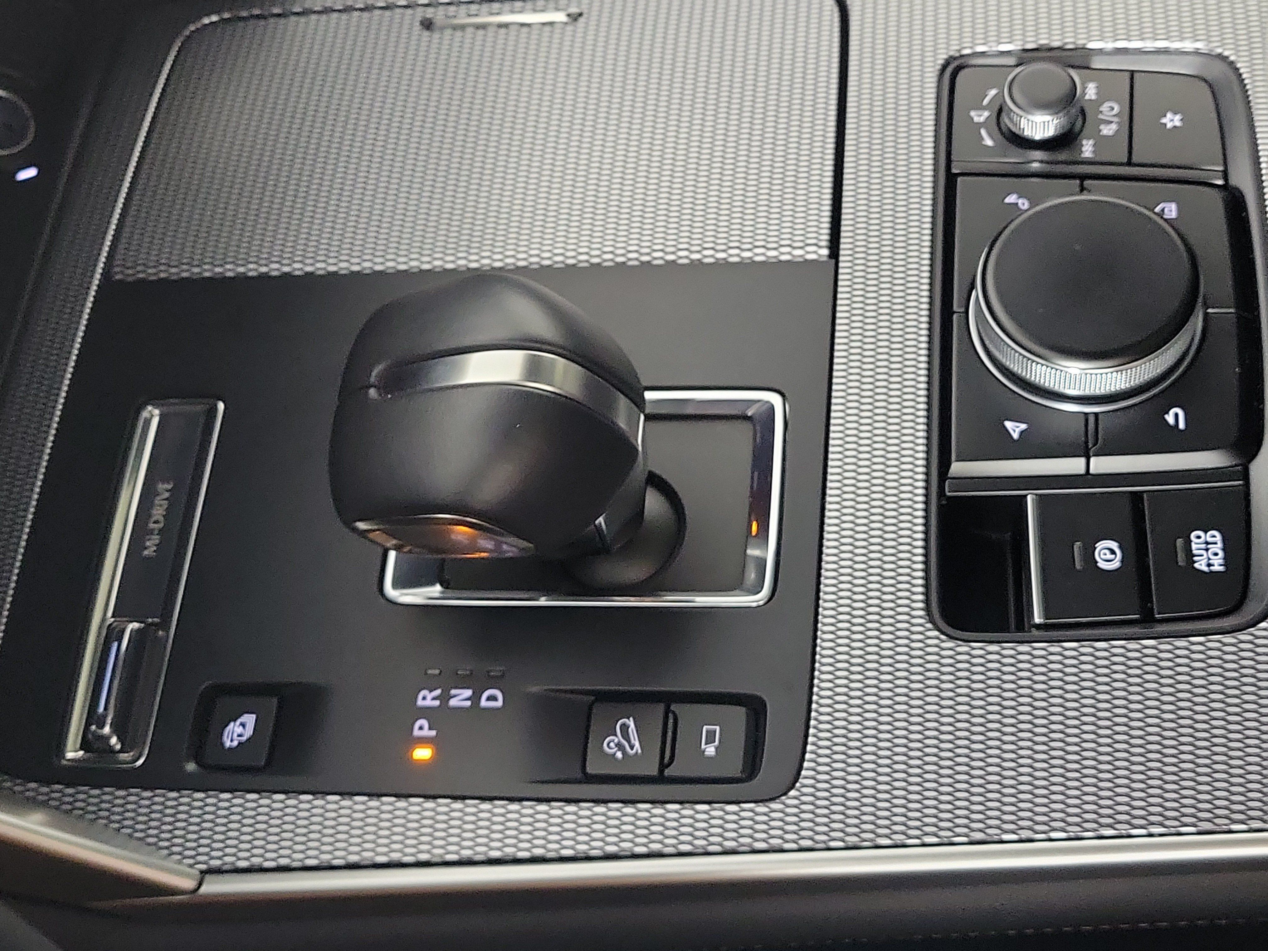 Certified 2025 MAZDA CX-70 Plug-In Hybrid w/ Premium Plus AWD/4WD image 23