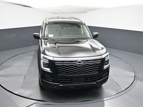 New 2025 Nissan Armada SV image 32
