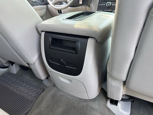 Used 2013 GMC Sierra 2500 SLT w/ SLT Convenience Package AWD/4WD image 35