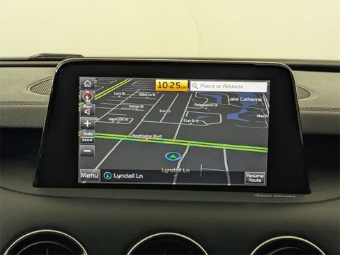 Used 2020 Kia Stinger GT2 image 19