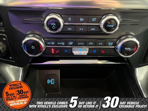 Used 2022 Ford F150 Lariat AWD/4WD image 31