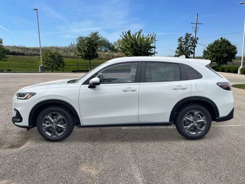 New 2026 Honda HR-V LX image 2