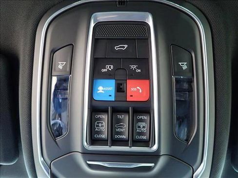 New 2026 Jeep Grand Cherokee L Limited AWD/4WD image 24
