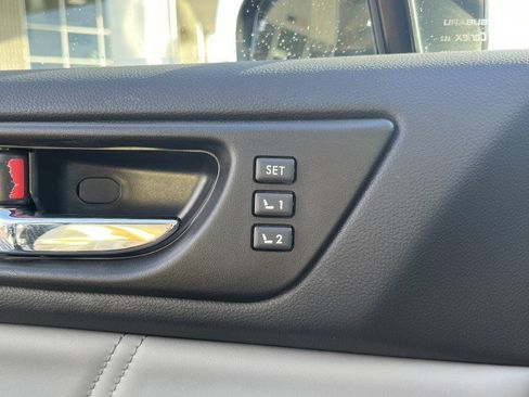 Used 2018 Subaru Outback 2.5i Limited image 22