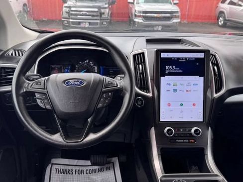 Used 2021 Ford Edge SE FWD image 9