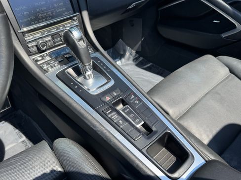Used 2014 Porsche 911 Carrera 4 AWD/4WD image 49