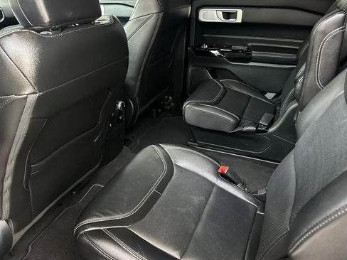 Certified 2022 Ford Explorer ST w/ Equipment Group 401A image 11