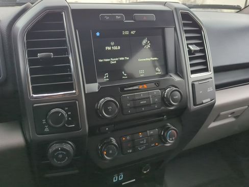 Used 2016 Ford F150 XLT w/ Equipment Group 302A Luxury image 16