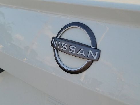 Used 2025 Nissan Altima 2.5 SV FWD image 6
