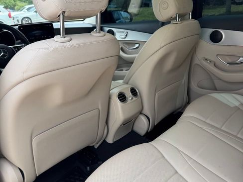 Used 2022 Mercedes-Benz GLC 300 w/ Premium Package Lite image 22