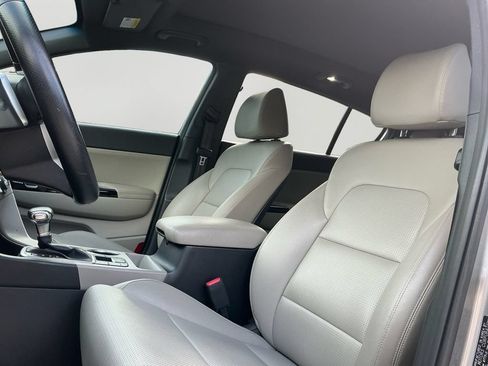 Used 2021 Kia Sportage S w/ S AWD Premium Package image 24