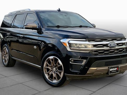 Used 2022 Ford Expedition King Ranch RWD image 3