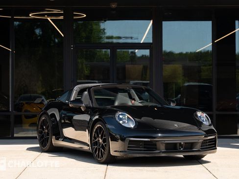 Used 2023 Porsche 911 Targa 4S AWD/4WD image 1