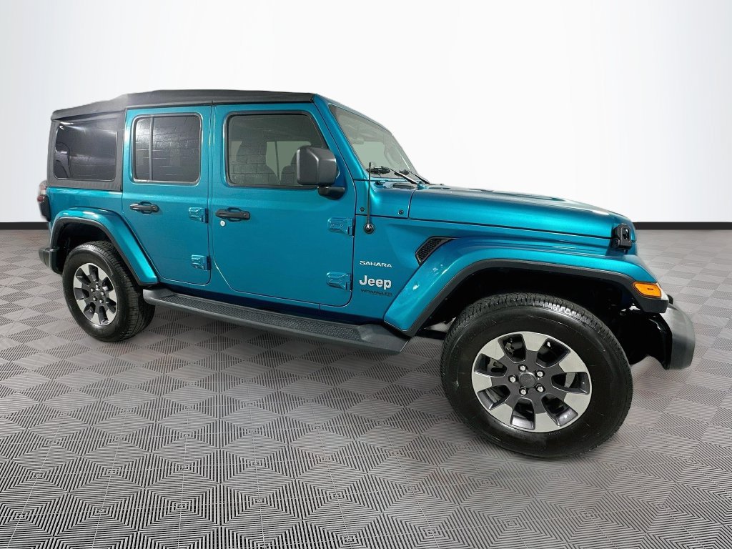 Used 2019 Jeep Wrangler Unlimited Sahara w/ LED Lighting Group AWD/4WD image 11