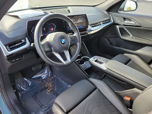 Used 2025 BMW X2 xDrive28i image 23