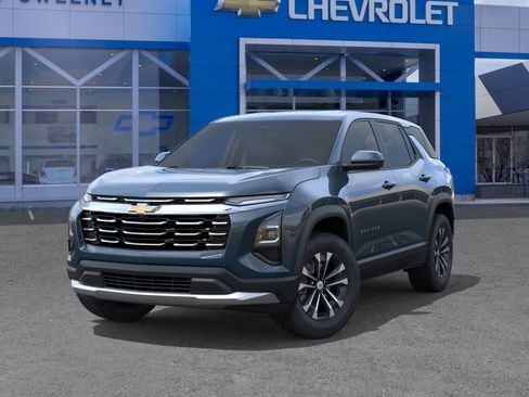 New 2026 Chevrolet Equinox LT image 6