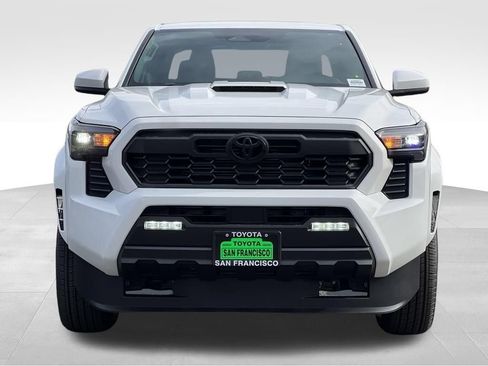 New 2026 Toyota Tacoma TRD Sport AWD/4WD image 5