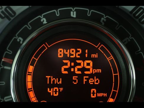 Used 2015 FIAT 500 Pop image 17