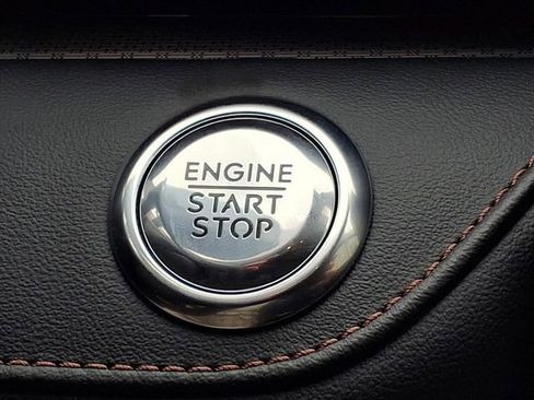 New 2026 Lincoln Nautilus Premier AWD/4WD image 14