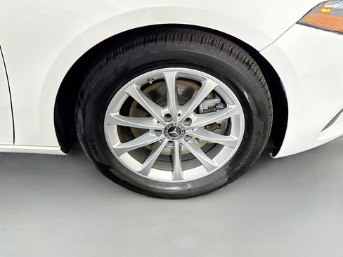 Used 2022 Mercedes-Benz A 220 4MATIC w/ Premium Package Lite image 32