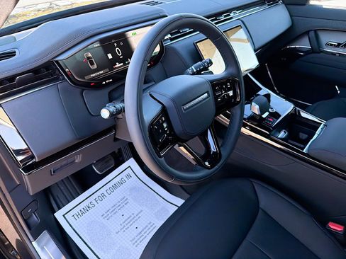 New 2026 Land Rover Range Rover Sport SE image 26