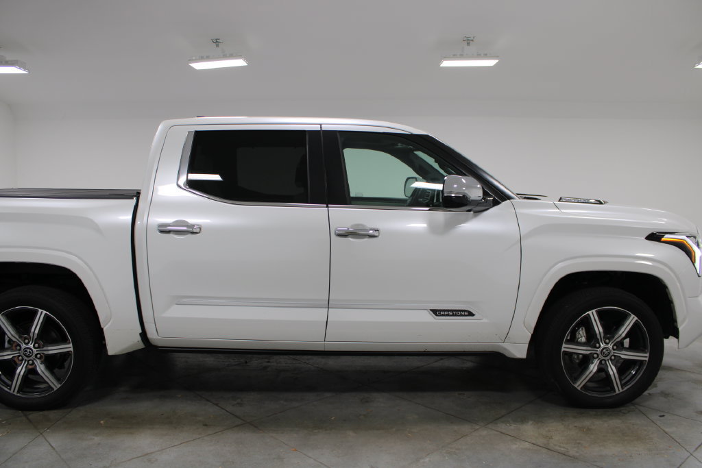 Used 2024 Toyota Tundra Capstone AWD/4WD image 11