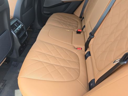 New 2026 BMW X5 xDrive40i w/ Premium Package image 10