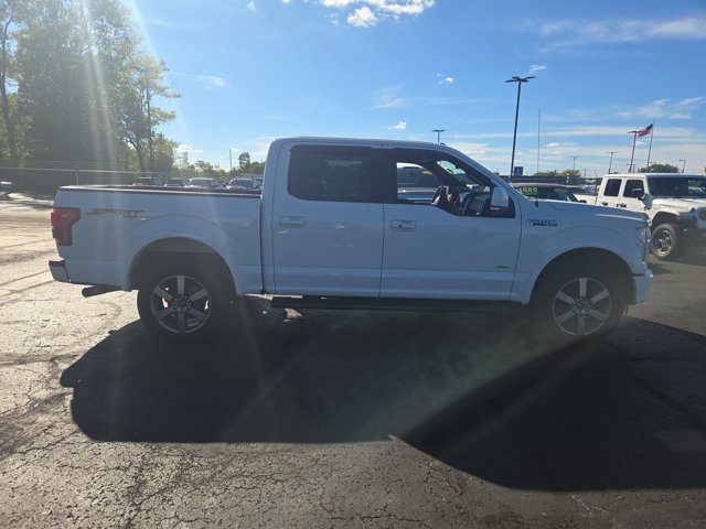 Used 2015 Ford F150 Lariat w/ Equipment Group 502A Luxury AWD/4WD image 2
