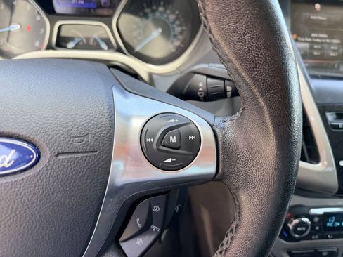 Used 2012 Ford Focus SEL FWD image 17