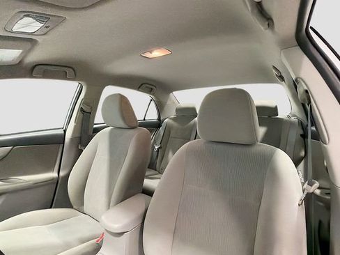 Used 2011 Toyota Corolla LE image 17
