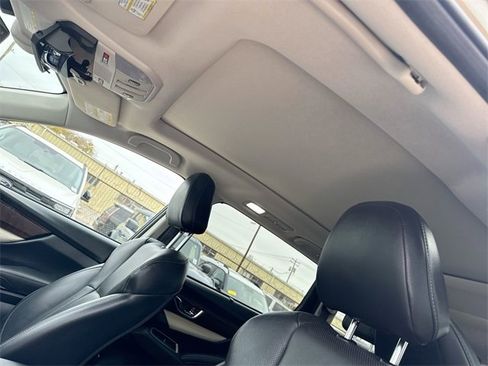 Used 2022 Subaru Ascent Touring w/ Popular Package #2A image 20