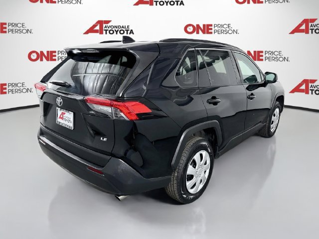 Used 2020 Toyota RAV4 LE FWD image 7