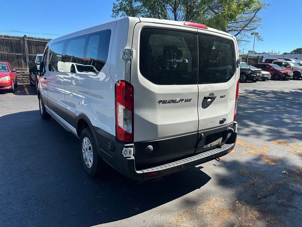 Used 2024 Ford Transit 350 XLT RWD image 7