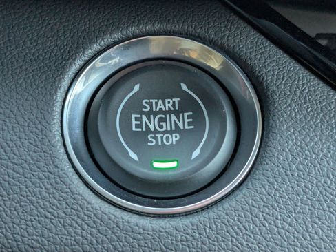 New 2026 Buick Enclave Preferred w/ Power Package image 16