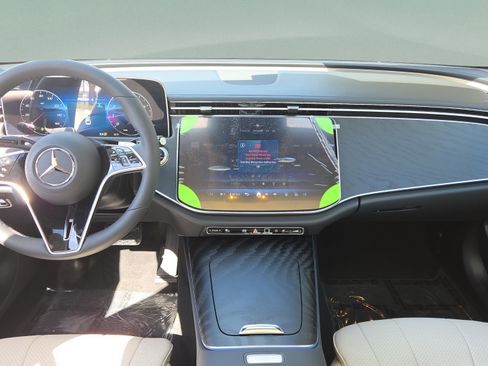 New 2026 Mercedes-Benz E 350 4MATIC Sedan image 14