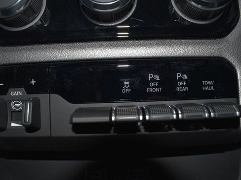 New 2026 RAM 1500 Big Horn w/ Night Edition AWD/4WD image 36