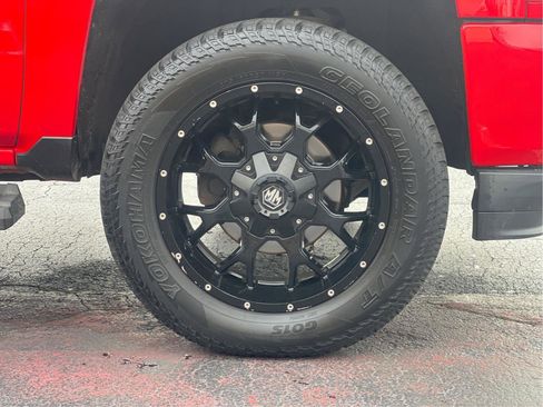 Used 2016 Chevrolet Silverado 1500 Custom w/ Custom Convenience Package image 25