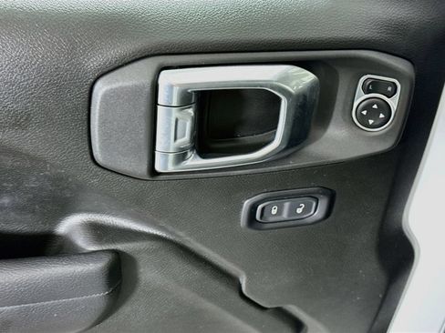 Certified 2025 Jeep Wrangler Unlimited Sport AWD/4WD image 22