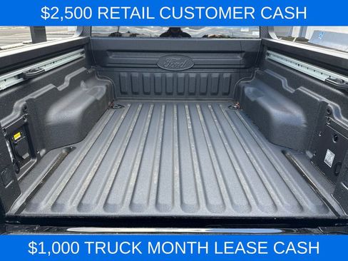 New 2025 Ford Maverick Lobo image 6