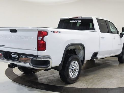 Used 2025 Chevrolet Silverado 2500 LT w/ Convenience Package AWD/4WD image 14