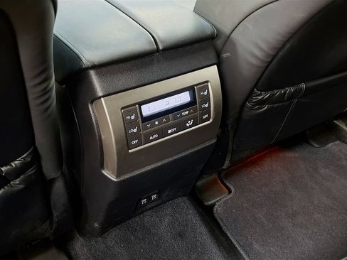 Used 2020 Lexus GX 460 Premium w/ Premium Package AWD/4WD image 27